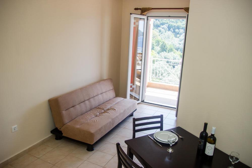 Filoxenia Apartment Geni  Ngoại thất bức ảnh
